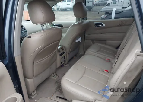 2015 Nissan Pathfinder Platinum из США, поврежденный, VIN 5N1AR2MN1FC649630